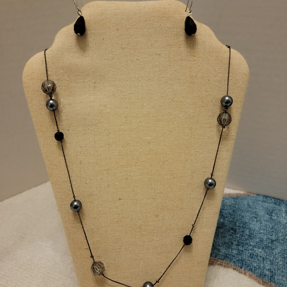 Elegant Black and Silver Beaded Necklace with Matching Earrings